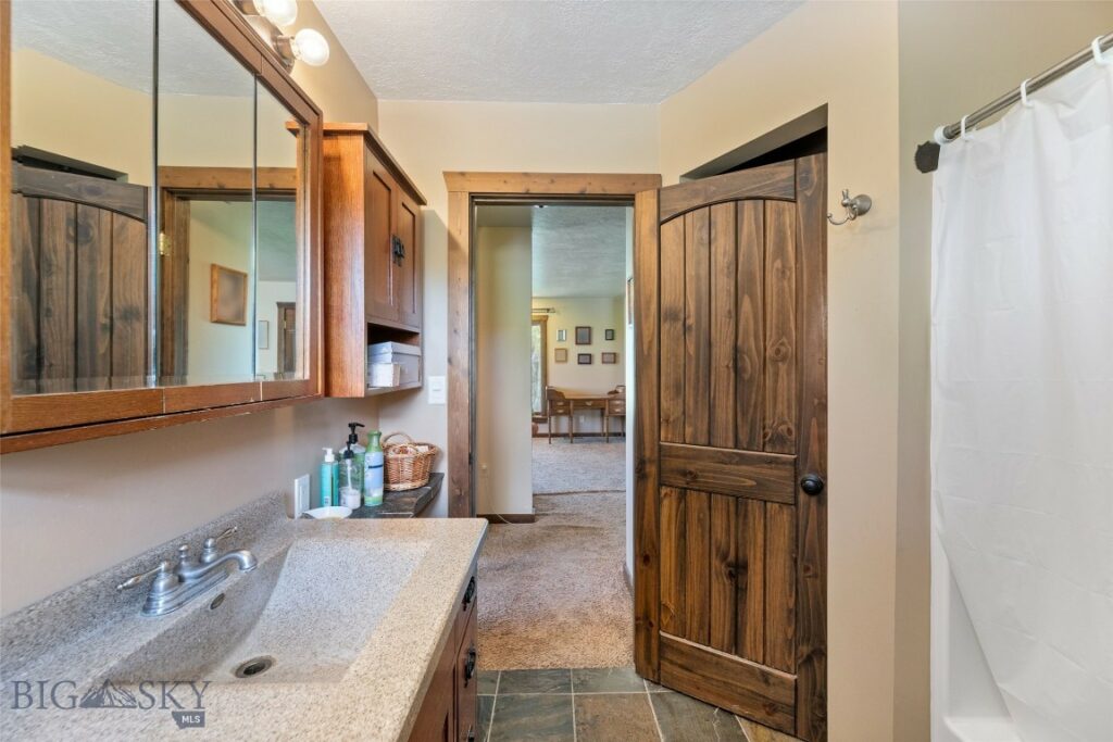 120 N Pine Butte, Bozeman MT 59718