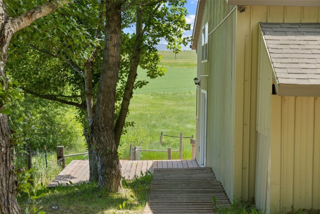120 N Pine Butte, Bozeman MT 59718