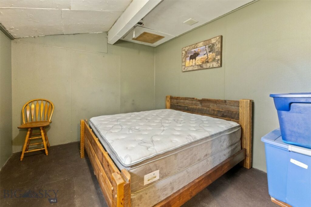 120 N Pine Butte, Bozeman MT 59718