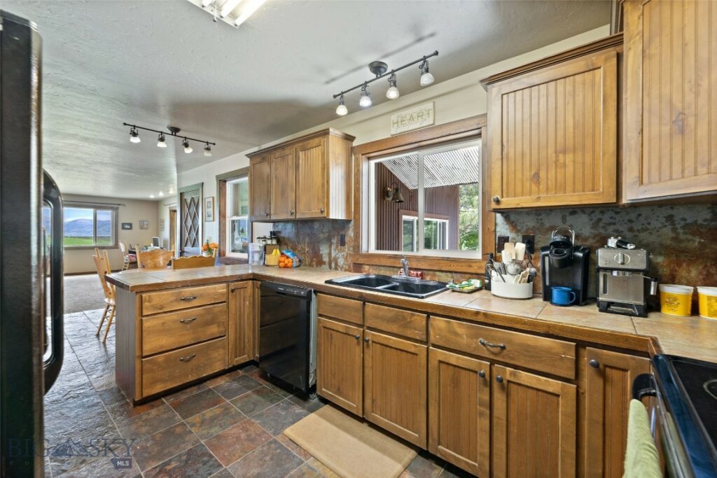 120 N Pine Butte Road, Bozeman MT 59718