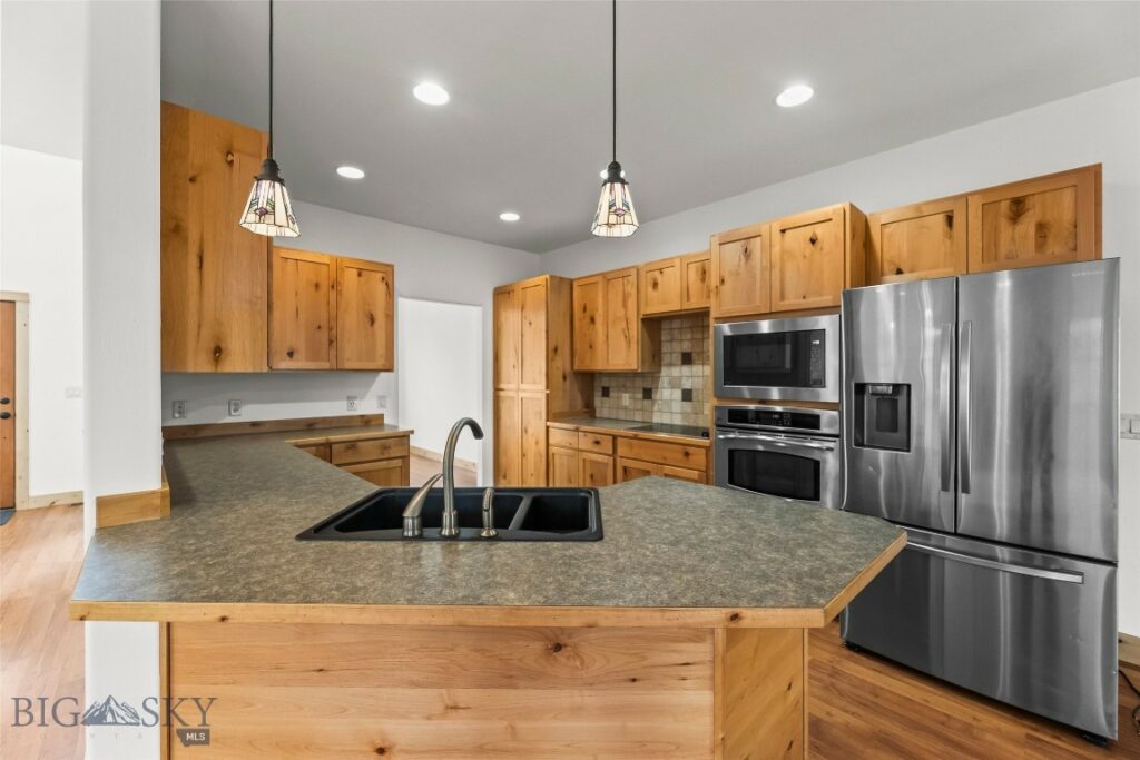1205 New Holland Drive, Bozeman MT 59718