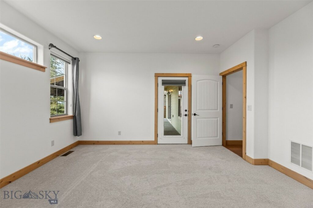 1205 New Holland Drive, Bozeman MT 59718