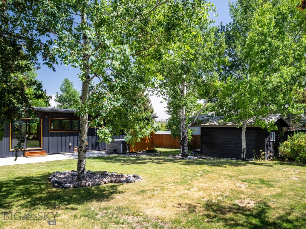 1206 N Cedarview Drive, Bozeman MT 59715