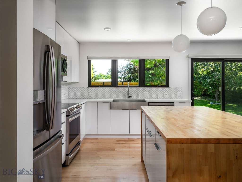 1206 N Cedarview Drive, Bozeman MT 59715
