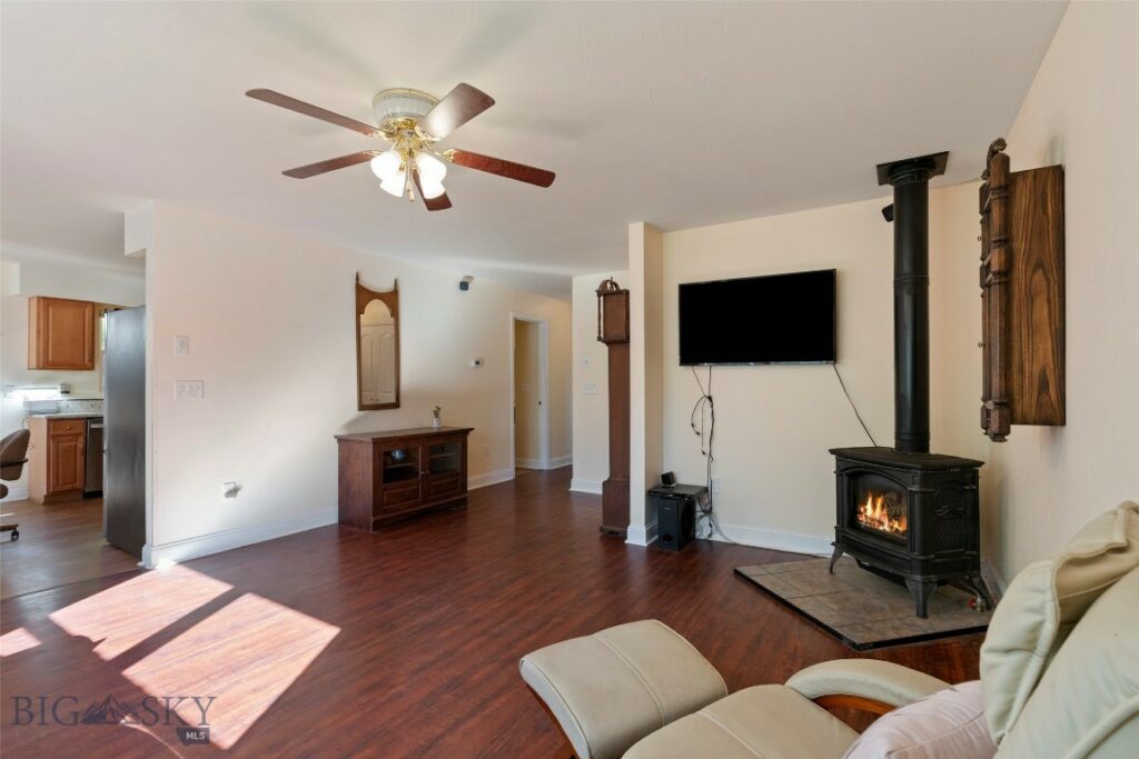 1207 S Spruce Drive, Bozeman MT 59715