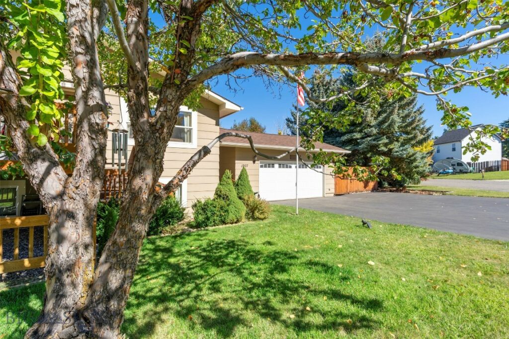 1207 S Spruce Drive, Bozeman MT 59715