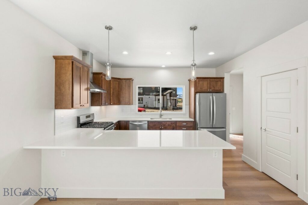 122 Horseshoe Loop, Bozeman MT 59718