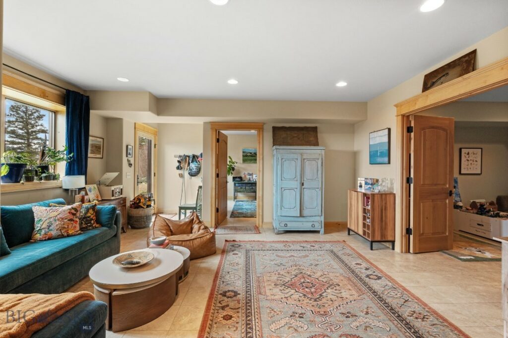 1220 Green Valley Way, Bozeman MT 59715