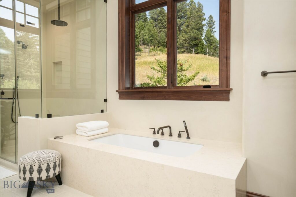 1221 Green Valley Way, Bozeman MT 59715