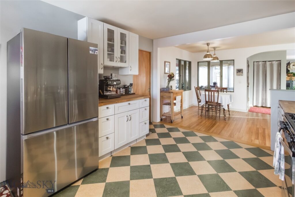 1232 N 8th Avenue, Bozeman MT 59715