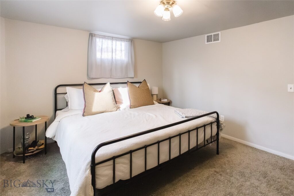 1232 N 8th Avenue, Bozeman MT 59715