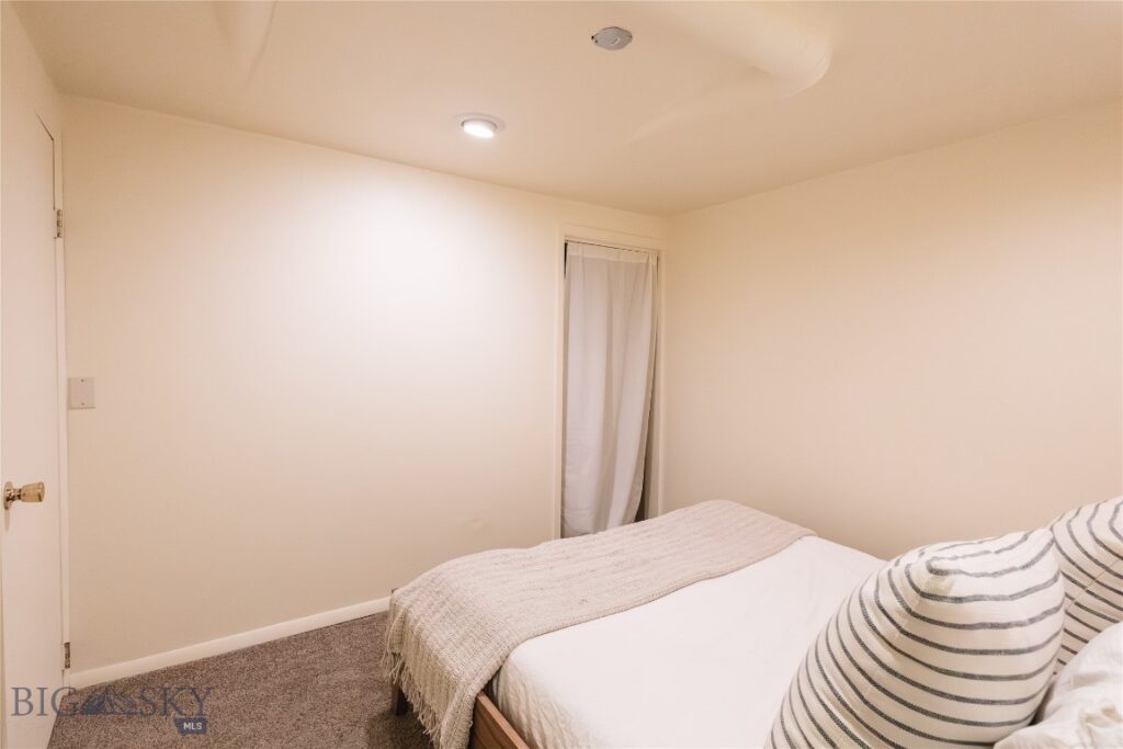 1232 N 8th Avenue, Bozeman MT 59715