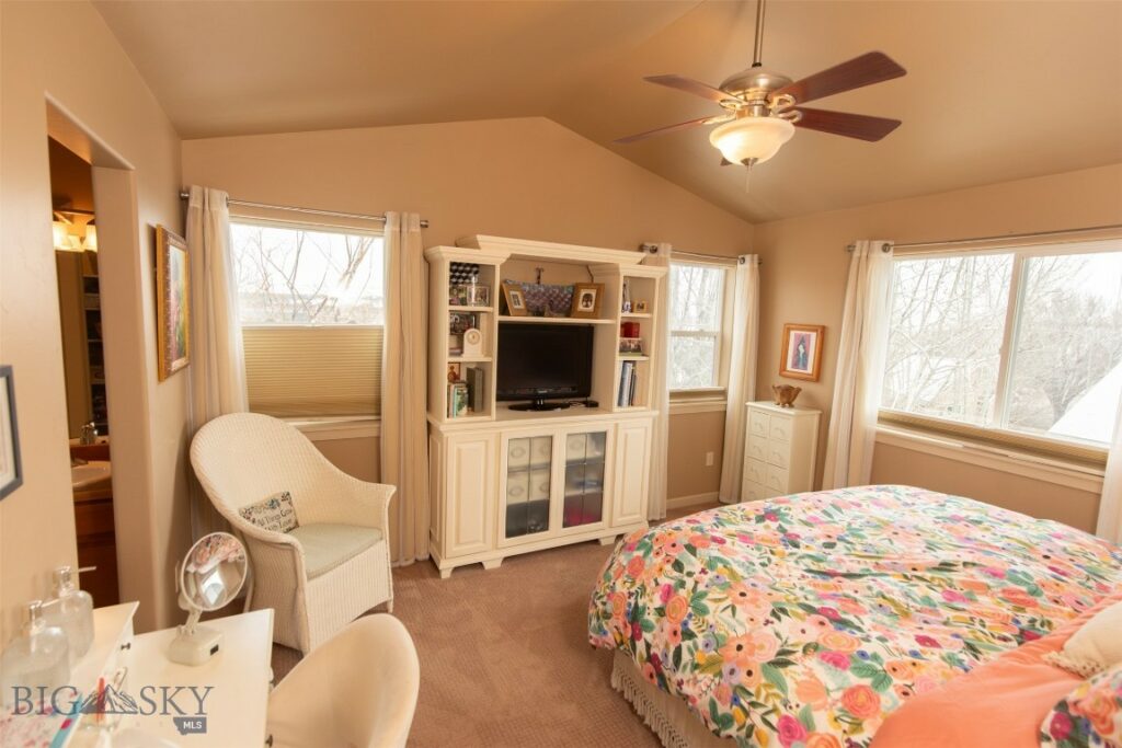 1276 Durham Avenue, Bozeman MT 59718