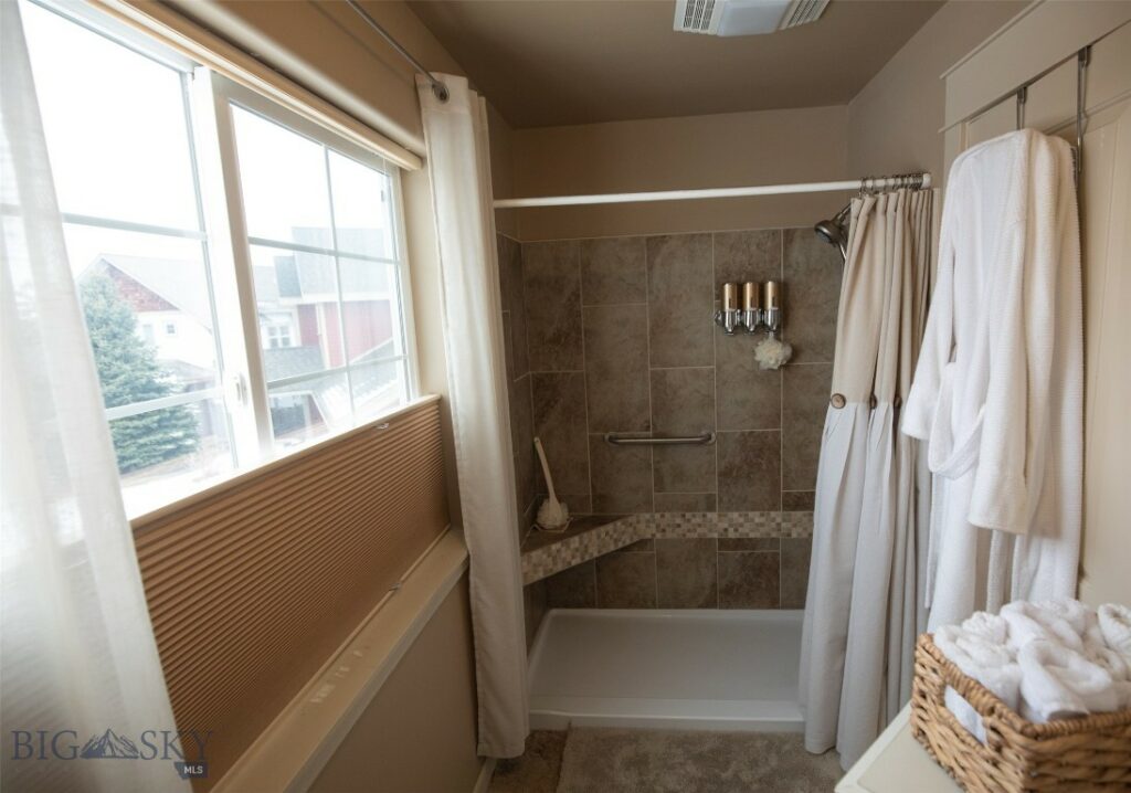 1276 Durham Avenue, Bozeman MT 59718