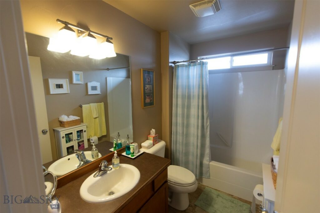 1276 Durham Avenue, Bozeman MT 59718