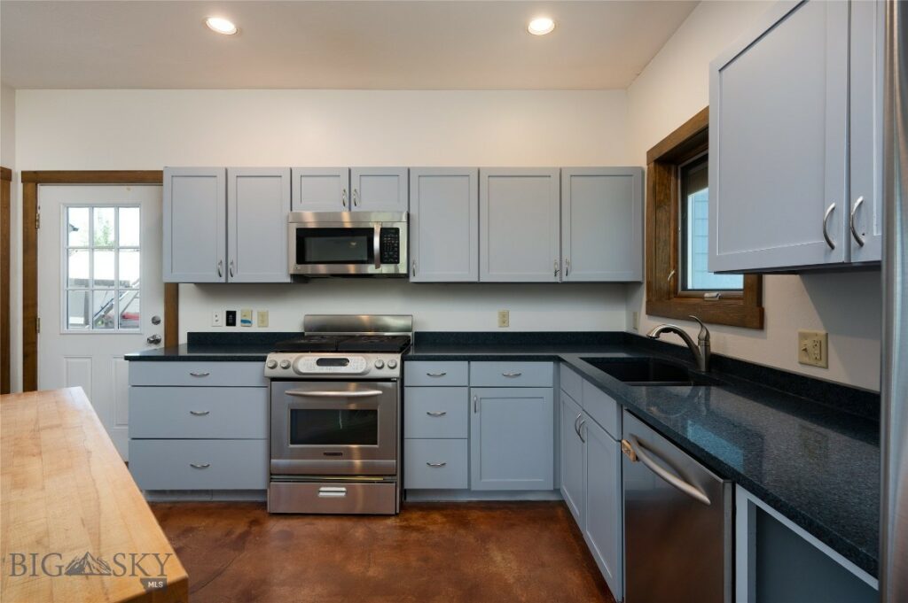 1283 Crabapple Drive, Bozeman MT 59715