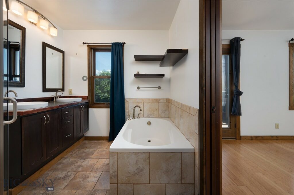 1283 Crabapple Drive, Bozeman MT 59715