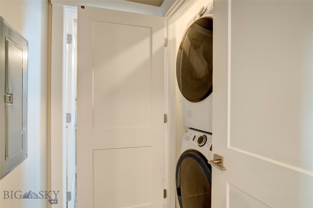 1295 Thomas Drive, Bozeman MT 59718