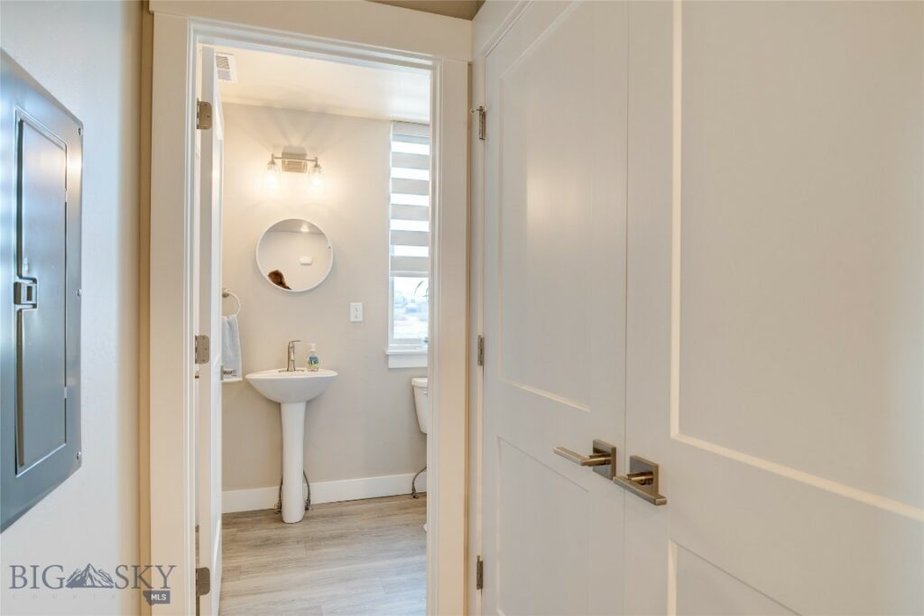 1295 Thomas Drive, Bozeman MT 59718