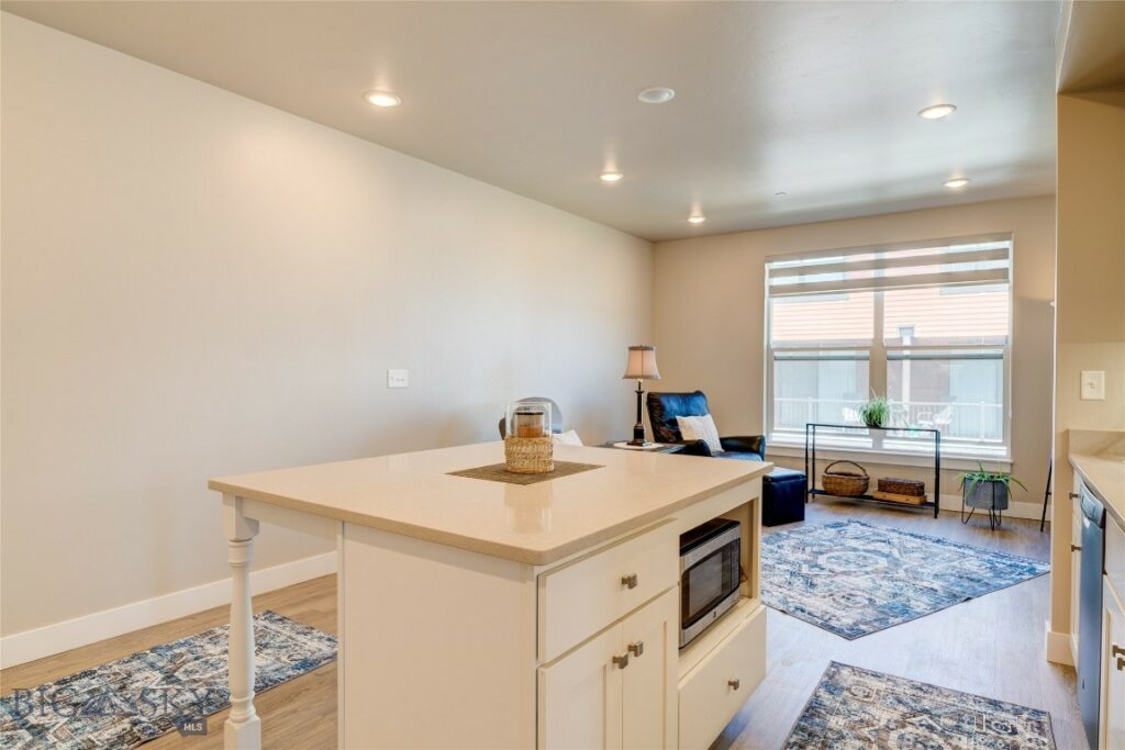 1295 Thomas Drive, Bozeman MT 59718