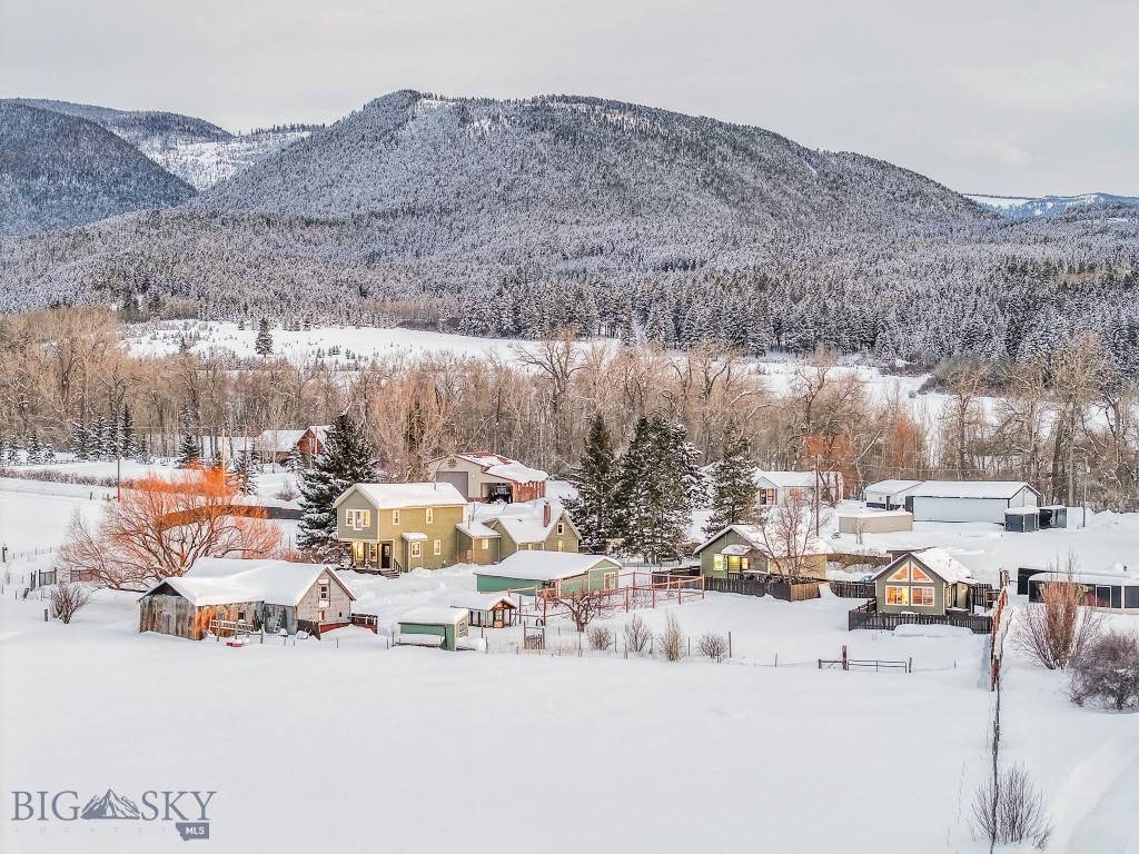 12977 Cottonwood Road, Bozeman MT 59718