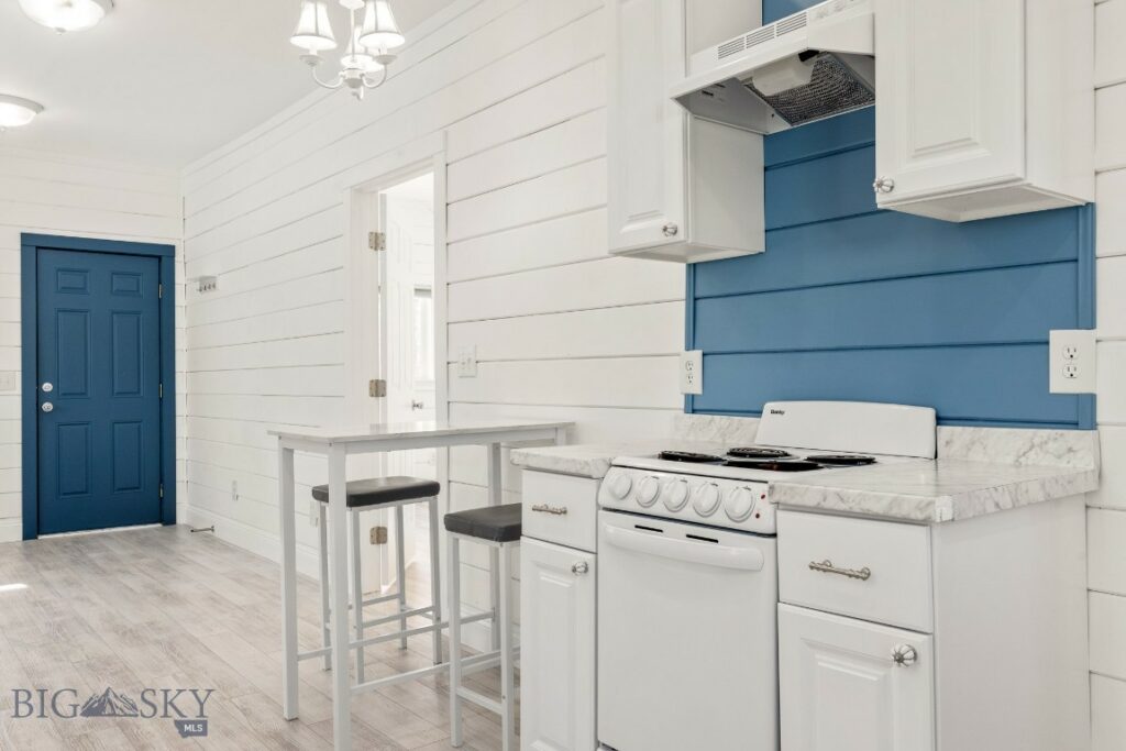 12977 Cottonwood Road, Bozeman MT 59718