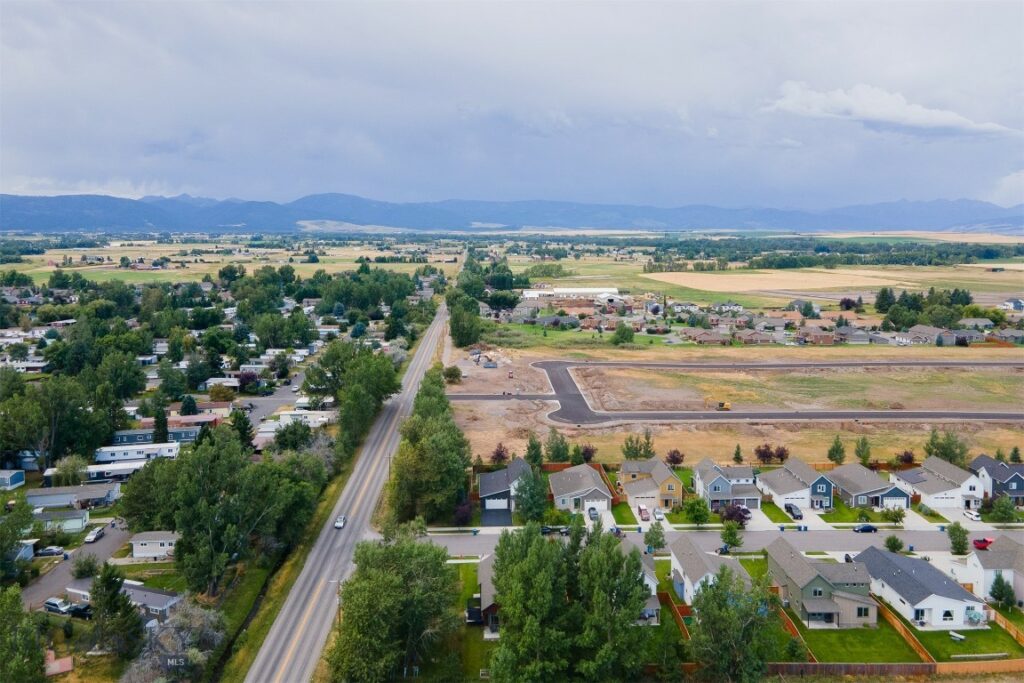 13 Ramshorn Peak Lane, Bozeman MT 59718