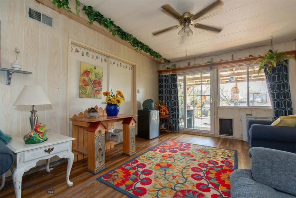 132 Stubbs Lane, Bozeman MT 59718