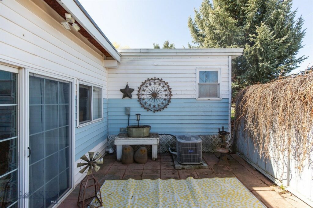 132 Stubbs Lane, Bozeman MT 59718