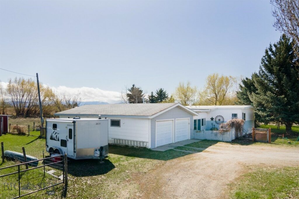 132 Stubbs Lane, Bozeman MT 59718