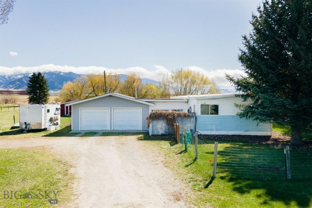 132 Stubbs Lane, Bozeman MT 59718