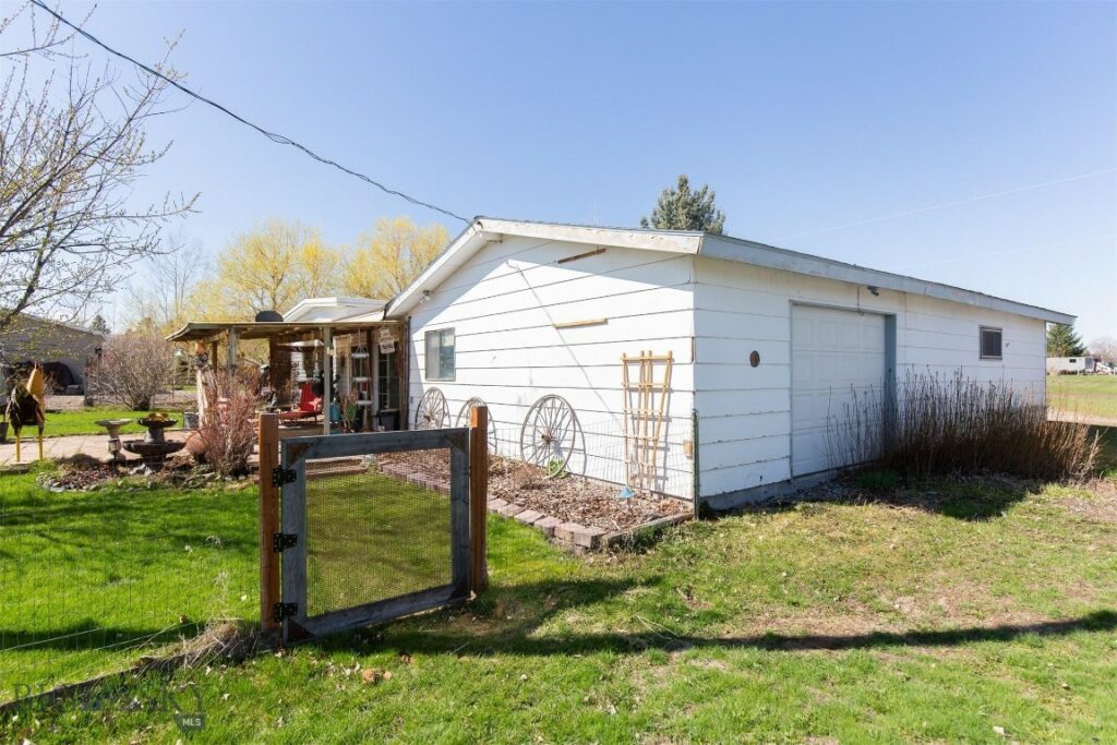 132 Stubbs Lane, Bozeman MT 59718
