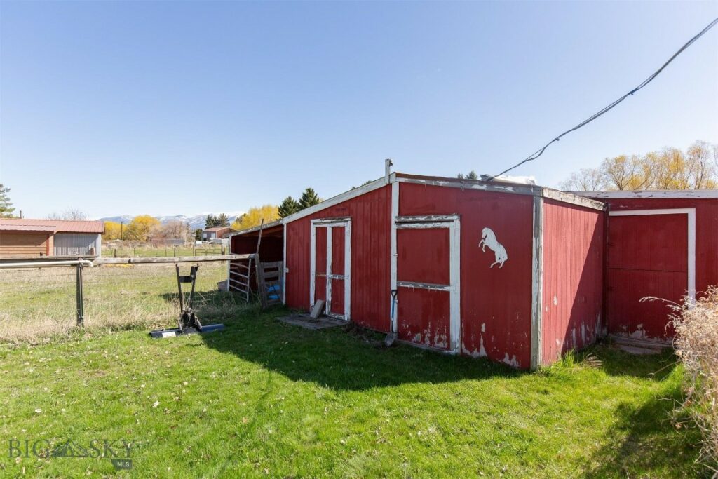 132 Stubbs Lane, Bozeman MT 59718