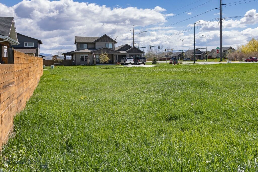 1325 Ryun Sun Way, Bozeman MT 59718