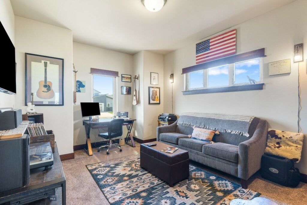 135 Higain, Bozeman MT 59718