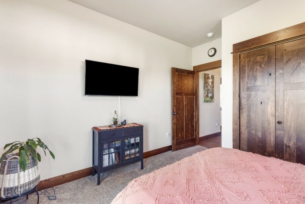 135 Higain, Bozeman MT 59718