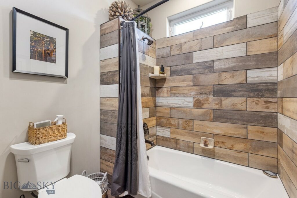 135 Higain, Bozeman MT 59718