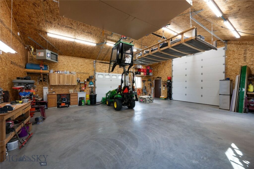 135 Hyalite View, Bozeman MT 59718