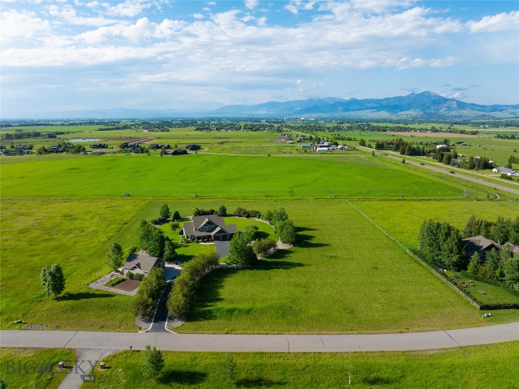 135 Hyalite View, Bozeman MT 59718