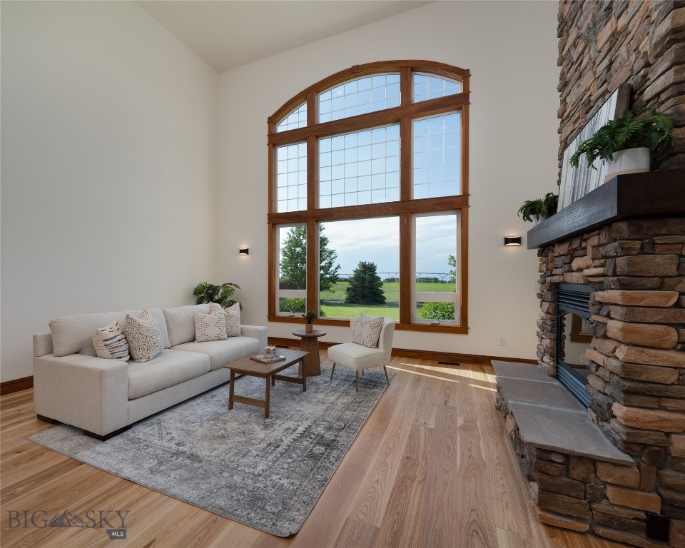 135 Hyalite View, Bozeman MT 59718