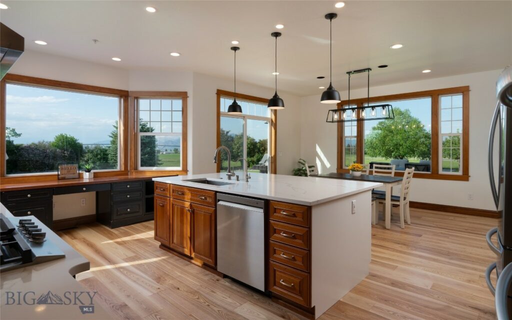 135 Hyalite View, Bozeman MT 59718