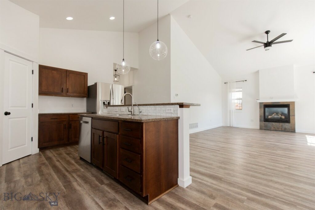 136 Shelter Grove Circle, Bozeman MT 59718