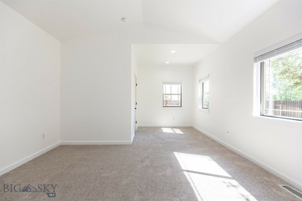 136 Shelter Grove Circle, Bozeman MT 59718