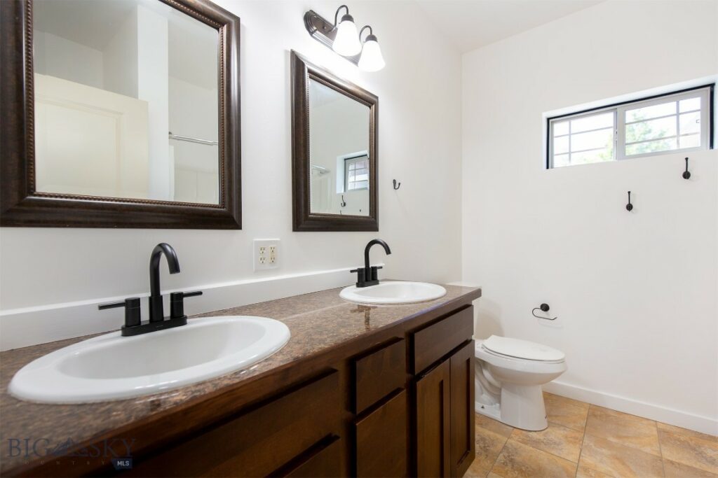 136 Shelter Grove Circle, Bozeman MT 59718