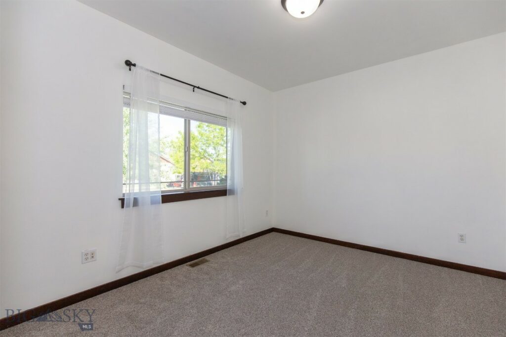 136 Shelter Grove Circle, Bozeman MT 59718