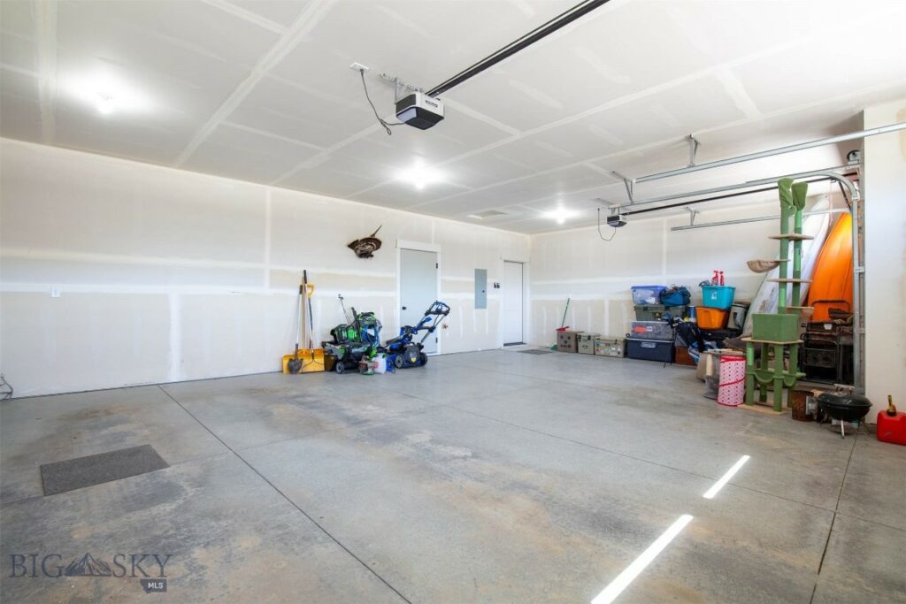 137 Battle Peak Court, Bozeman MT 59718