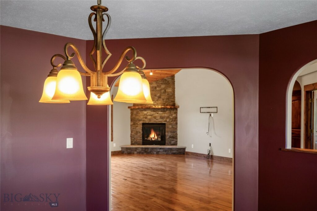 14 Candlelight Drive, Bozeman MT 59718