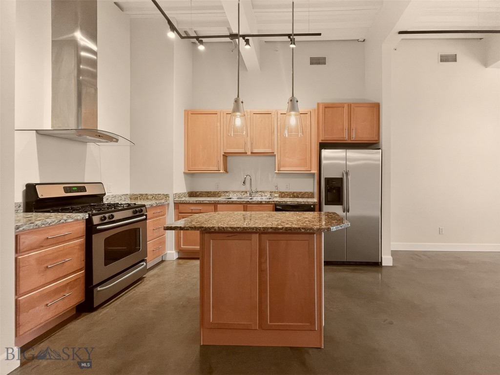 140 Village Crossing Way, Bozeman MT 59715