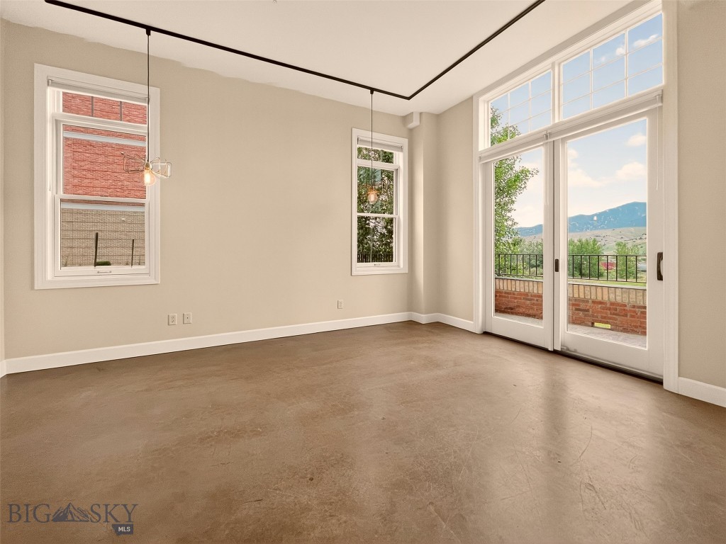 140 Village Crossing Way, Bozeman MT 59715