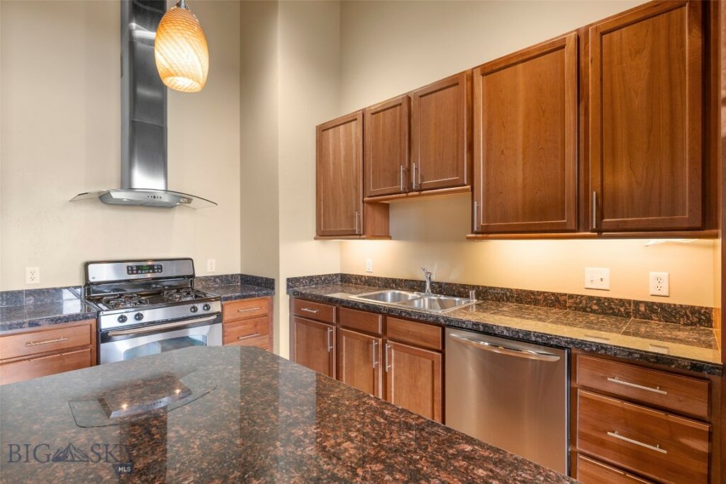 140 Village Crossing, Bozeman MT 59715